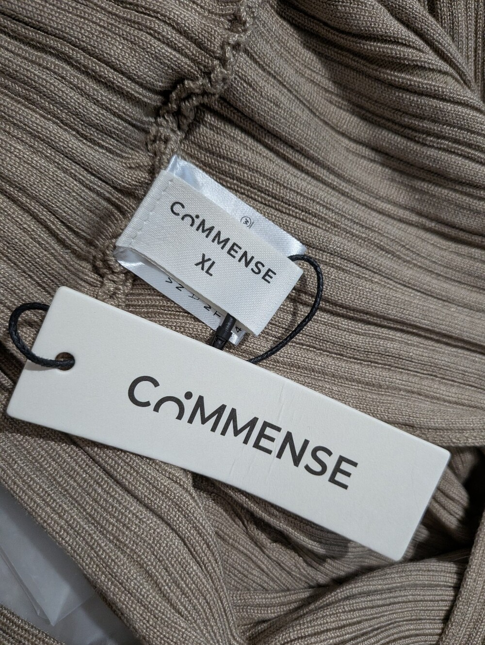 Commense Twisted One Shoulder Ribbed Knit Top - Picture 8 of 13